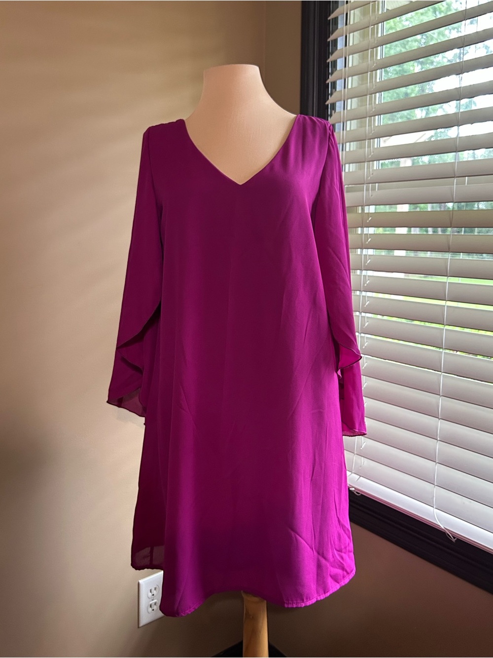Newbury Kustom Magenta Long Sleeve V-Neck Dress